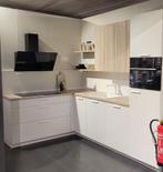 Showroomkeuken TRENT | NANCY, Wit, Hoekkeuken, Niet ingevuld, Zo goed als nieuw
