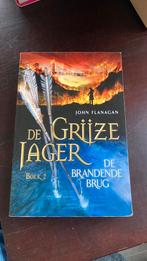 John Flanagan De grijze jager boek 2, Boeken, Ophalen of Verzenden, Zo goed als nieuw