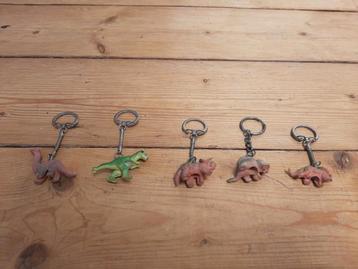 Sleutelhangers keychains dinosaurussen beschikbaar voor biedingen