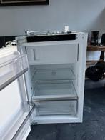 Koelkast inbouw 1 jaar oud met vriesvak, Witgoed en Apparatuur, Koelkasten en IJskasten, 85 tot 120 cm, Gebruikt, 100 tot 150 liter
