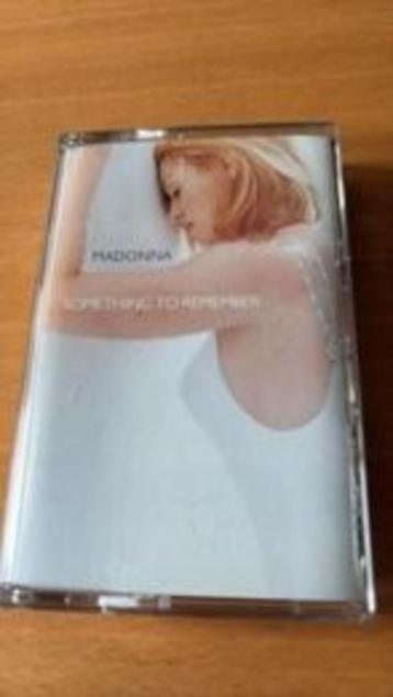 Madonna muziek cassette Someting to remember 14 tracks dolby beschikbaar voor biedingen