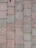 Gratis kinderkopjes, Tuin en Terras, Ophalen, Gebruikt, Klinkers, 5 tot 10 m²