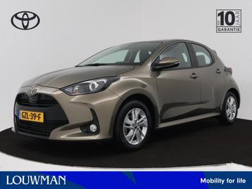 Toyota Yaris 1.5 Hybrid 115 Business (bj 2025, automaat) beschikbaar voor biedingen
