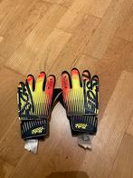 Kipsta Keeperhandschoenen Maat 3 (6-7 jaar), Sport en Fitness, Voetbal, Maat XS of kleiner, Ophalen of Verzenden, Gebruikt, Handschoenen