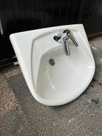 Wastafel Villeroy & Boch, Doe-het-zelf en Verbouw, Sanitair, Steen, Wastafel, Gebruikt, Ophalen