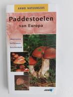 ANWB Natuurgids Paddestoelen van Europa, Boeken, Ophalen of Verzenden, Zo goed als nieuw, Overige onderwerpen