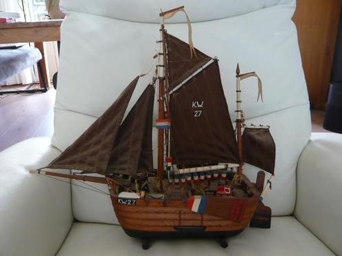 modelboot antieke katwijkse bomschuit, Hobby en Vrije tijd, Modelbouw | Boten en Schepen, Gebruikt, Overige merken, Ophalen of Verzenden