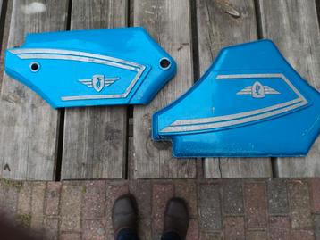 Zündapp 517 zij kappen en tank  beschikbaar voor biedingen