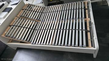 IKEA bed, verstelbaar ( 140x200 ) top staat - afbeelding 1