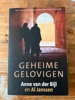 Geheime Gelovigen - Anne van der Bijl & Al Janssen, Ophalen of Verzenden, Gelezen, Christendom | Katholiek