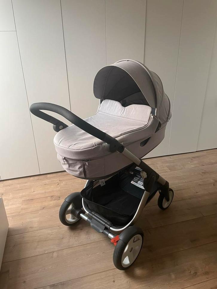 Stokke Trailz Grijs + Accessoires, Kinderen en Baby's, Kinderwagens en Combinaties, Zo goed als nieuw, Kinderwagen, Overige merken