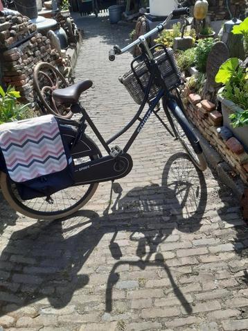 fietsen , kinderfietsen .  beschikbaar voor biedingen