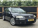 Volkswagen Passat 2.8 V6 4Motion Nwe APK|XENON|H.LEDER|CRUIS, Auto's, Volkswagen, 2772 cc, Zwart, Origineel Nederlands, Handgeschakeld