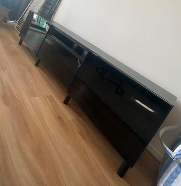 Strakke tv meubel (ikea Besta) - afbeelding 2