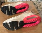 Nike sneakers wit/roze - maat 38 - zo goed als nieuw, Wit, Nike, Ophalen of Verzenden, Sneakers of Gympen