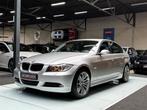 BMW 3 Serie 318i AUT Xenon Navi Cruise *52867KM* YOUNGTIMER, Auto's, Origineel Nederlands, Te koop, Zilver of Grijs, Benzine