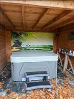 Jacuzzi (bijna nieuw), Ophalen, Zo goed als nieuw, Vast