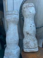 Oude mallen vormen gips, Ophalen
