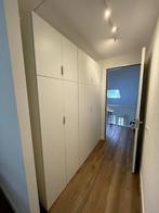 PLATSA Kast | B 220 x H 240cm, Huis en Inrichting, Ophalen, 200 cm of meer, Met hangruimte, Zo goed als nieuw