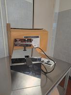 Hendi 8 Liter Friteuse - Nieuwstaat, 4 liter of meer, Ophalen, Nieuw, Uitneembare binnenpan