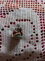 Geboorte van Jezus, met Maria en Jozef  2x3 cm, Ophalen of Verzenden, Zo goed als nieuw
