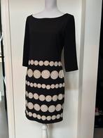 Boutique Moschino jurk zwart parels maat 38., Maat 38/40 (M), Zwart, Ophalen of Verzenden, Zo goed als nieuw