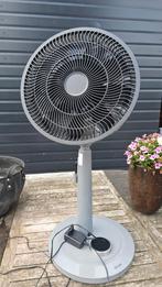 Duux Whisper 2 ventilator, Witgoed en Apparatuur, Ventilatoren, Ophalen, Zo goed als nieuw, Statiefventilator