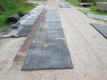 paddock verharding rubber 9m x 1,12m beschikbaar voor biedingen