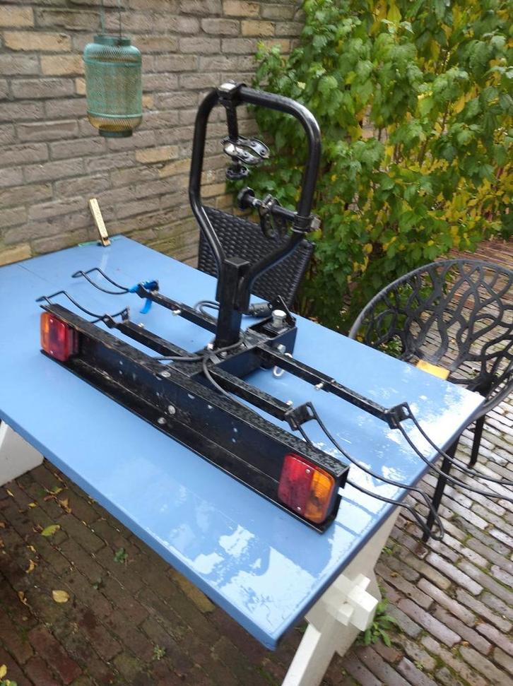 Fietsendrager voor 2 fietsen, Auto diversen, Fietsendragers, Gebruikt, Trekhaakdrager, 2 fietsen, Ophalen of Verzenden
