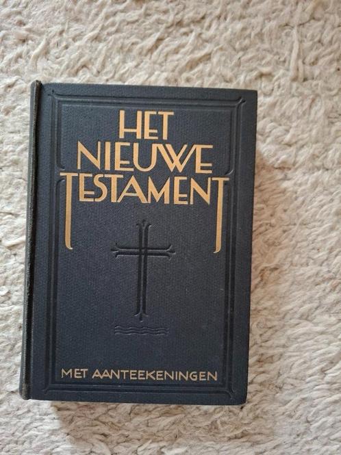 Bijbel - diverse uitgaven, Boeken, Godsdienst en Theologie, Gelezen, Ophalen of Verzenden