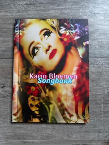 Boek + CD Karin Bloemen SONGBOOK beschikbaar voor biedingen