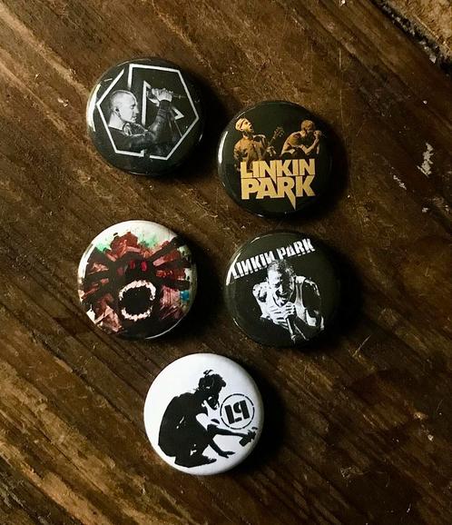 LINKIN PARK #3 buttons speldjes Chester Bennington, Verzamelen, Speldjes, Pins en Buttons, Nieuw, Button, Verzenden