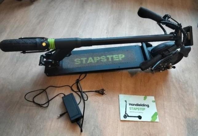 Stapstep pro+, Fietsen en Brommers, Steps, Zo goed als nieuw, Elektrische step (E-scooter), Ophalen