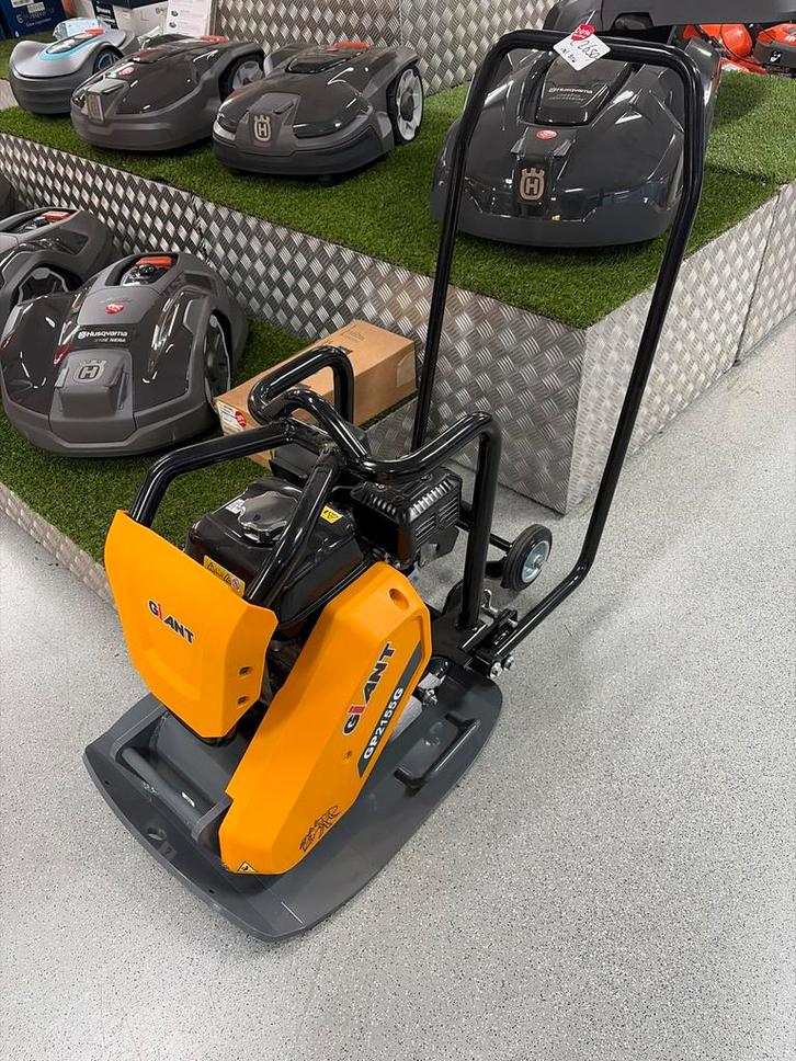 Nieuwe Giant GP2155G trilplaat, Tuin en Terras, Grasmaaiers, Nieuw, Benzine-grasmaaier, 40 t/m 49 cm, Cirkelmaaier, Opvangzak