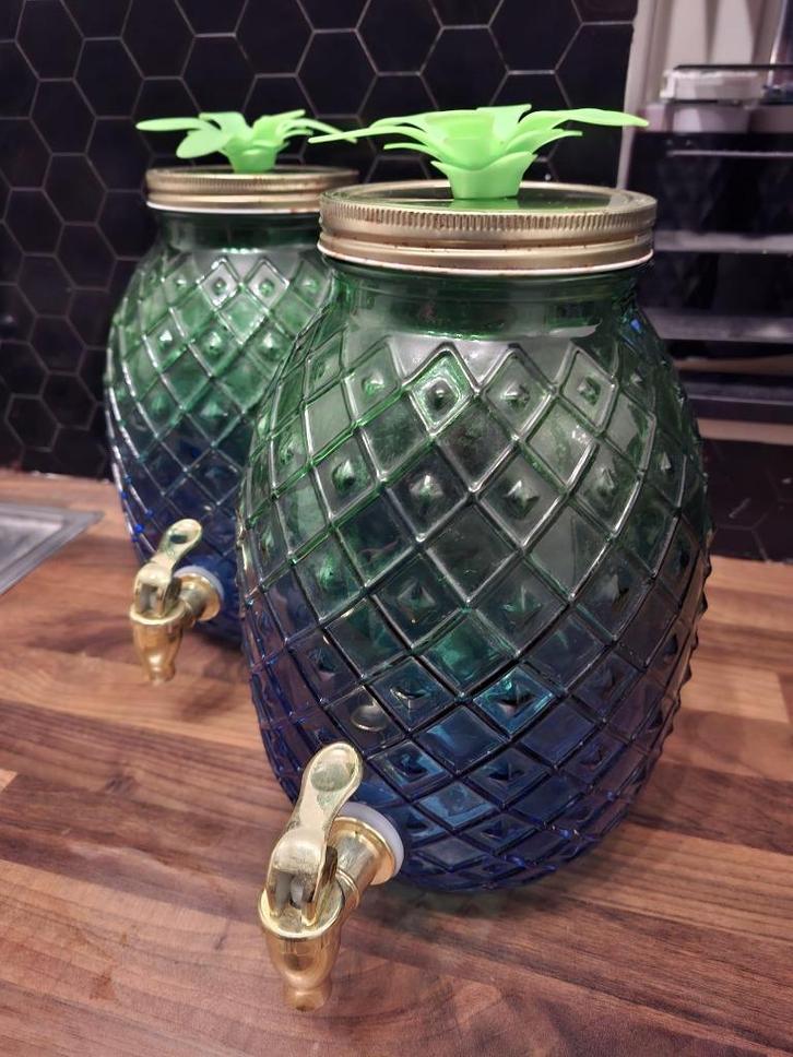 drankdispenser ananas sapkan limonadetap 2 stuks, Hobby en Vrije tijd, Feestartikelen, Zo goed als nieuw, Overige typen, Overige