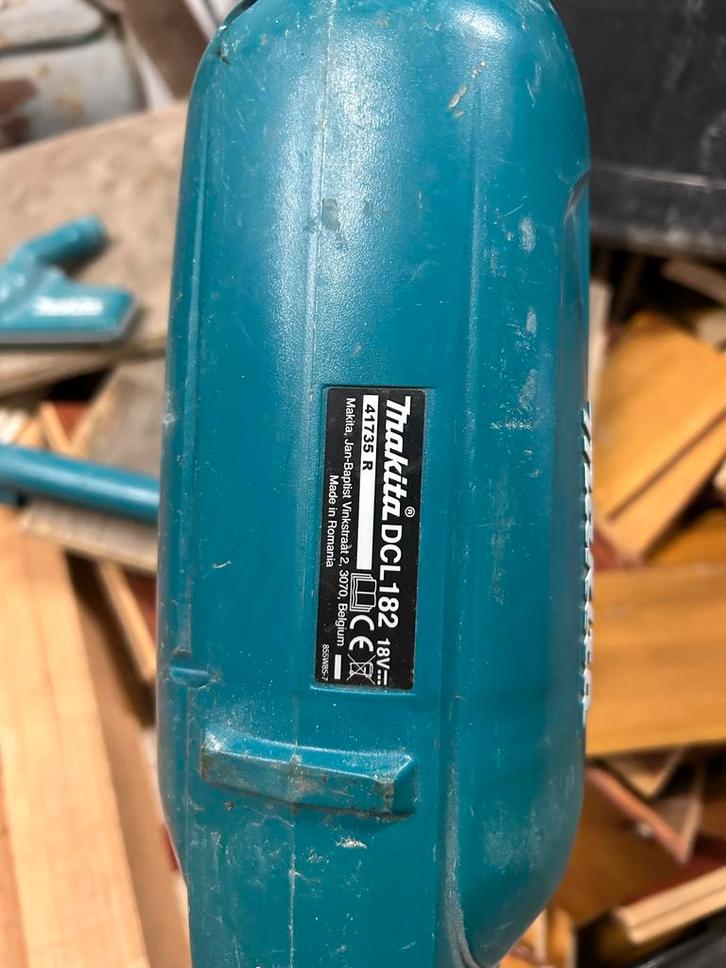 Makita 18V Kruimeldief Stofzuiger - DCL182, Doe-het-zelf en Verbouw, Reinigingsmachines, Gebruikt, Overige typen, Ophalen of Verzenden