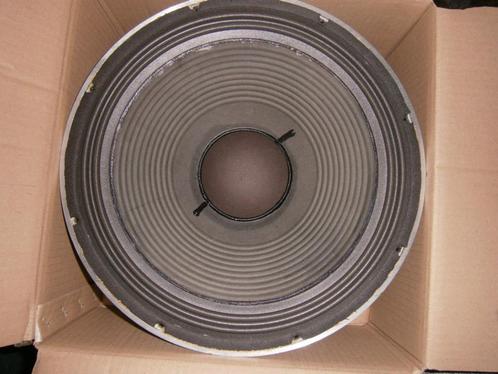 DAS model G-30, 15" LF Speaker 400 Watt RMS (Double Spider), Audio, Tv en Foto, Luidsprekers, Gebruikt, Subwoofer, 120 watt of meer