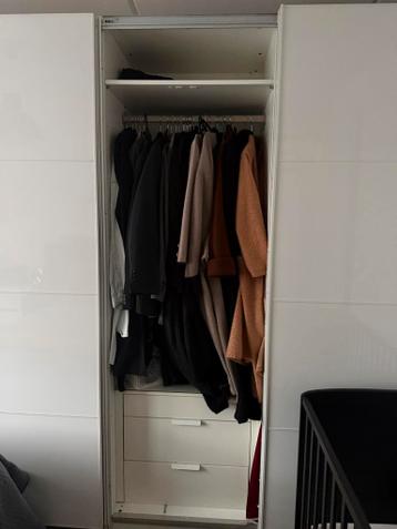 Witte IKEA Pax Kast met Schuifdeuren (3 meter breed) - afbeelding 3