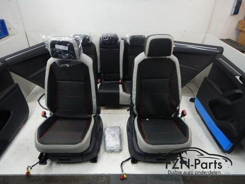 VW Tiguan 5NA Urban Sport Facelift Interieur Leer Stof Compl, Auto-onderdelen, Interieur en Bekleding, Gebruikt, Ophalen of Verzenden