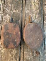 Oude houten katrollen 2 x, Antiek en Kunst, Antiek | Gereedschap en Instrumenten, Ophalen of Verzenden