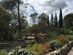 Te koop 4 p chalet met natuurlijke tuin op Parc in zuid Fr, Wasmachine, 2 slaapkamers, In bergen of heuvels, Recreatiepark