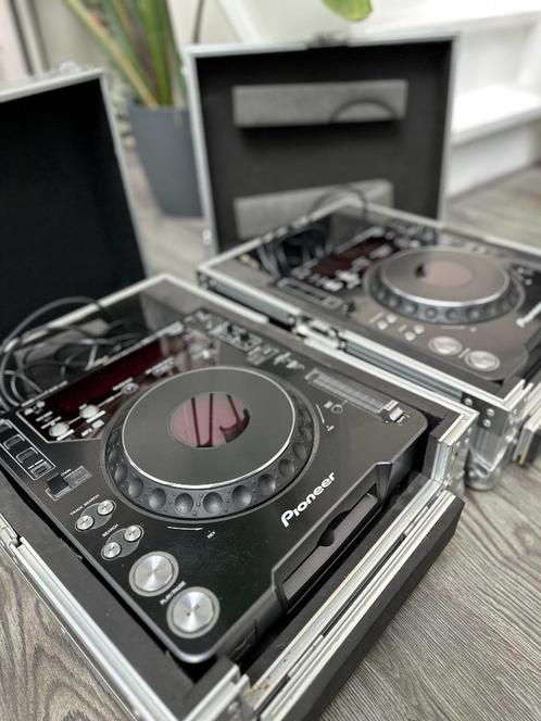 2x Pioneer CDJ-1000MK3 + ProDJ Flightcases + 2x Traktor Disc, Muziek en Instrumenten, Dj-sets en Draaitafels, Gebruikt, Dj-set