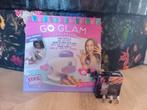 Nagel salon go glam met extra nagellak steentjes etc, Ophalen, Nieuw, Overige kleuren, Handen en Nagels