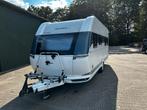 Hobby de Luxe 495 WFB 2023 - Zo Goed Als Nieuw!, Caravans en Kamperen, 75 kg, Hobby, Frans bed, Airco