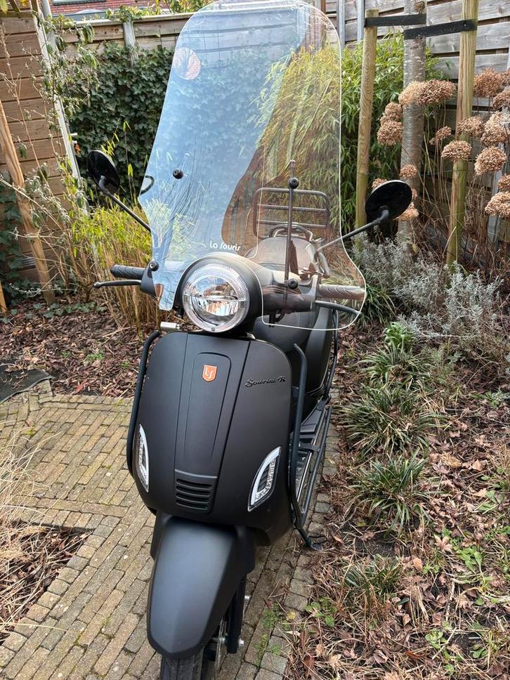 La Souris Sourini R scooter uit 2024, Fietsen en Brommers, Brommeronderdelen | Scooters, Gebruikt, Overige merken, Overige typen