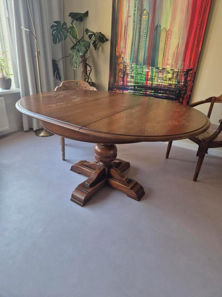 Antieke ronde uitschuifbare tafel + 4 antieke stoelen, Antiek en Kunst, Antiek | Meubels | Tafels, Ophalen of Verzenden