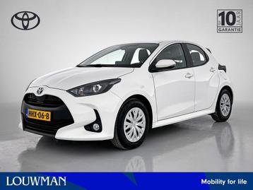 Toyota Yaris 1.5 Hybrid Active Limited (bj 2024, automaat) beschikbaar voor biedingen