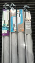 Nieuwe rolgordijnen licht grijs, Huis en Inrichting, Stoffering | Gordijnen en Lamellen, Ophalen, 150 tot 200 cm, Nieuw, Grijs