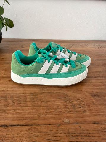 Adidas adimatic (38/  maat 5 ) nieuw beschikbaar voor biedingen