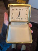 Vintage Reiswekker - Goudkleurig, Antiek en Kunst, Antiek | Klokken, Ophalen of Verzenden